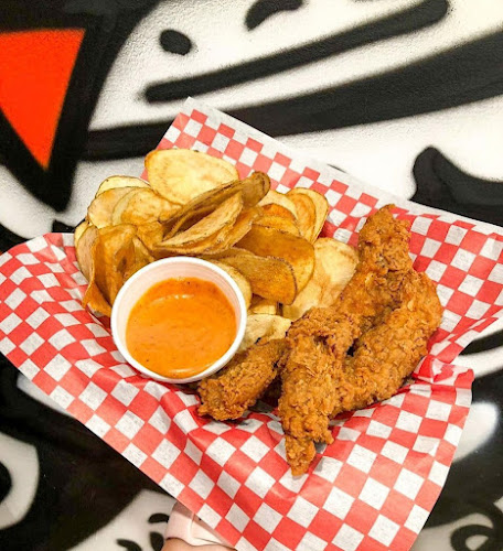 All Out Burger – Ottawa South