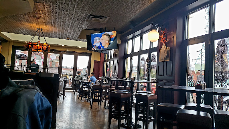 Aulde Dubliner & Pour House – ByWard