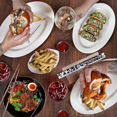 Browns Socialhouse Centretown