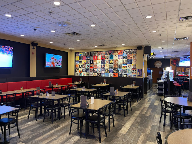 Buster’s Bar & Grill