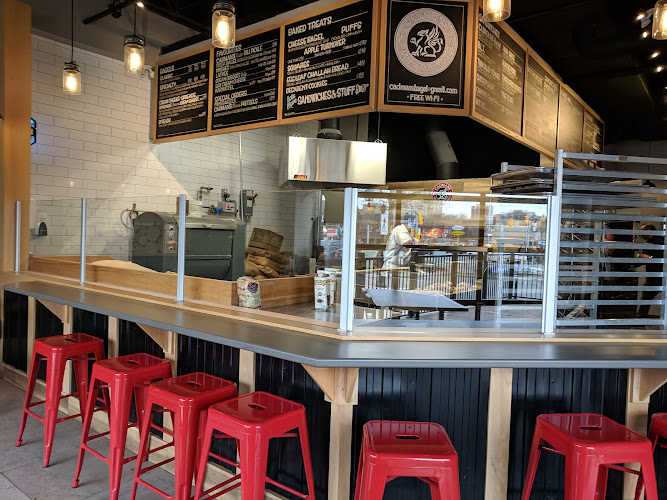 Cadmans Montreal Bagels – Vanier