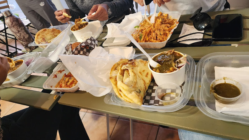 Desi Hangout – Pure vegetarian Food