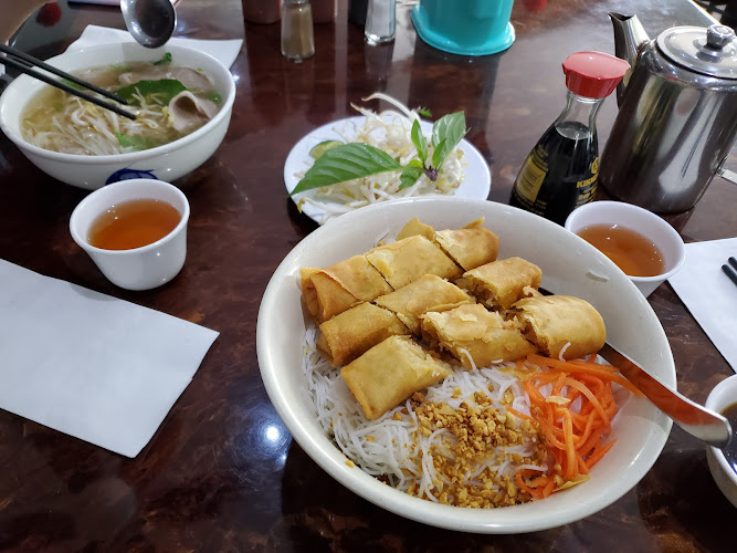 Huong’s Vietnamese Bistro