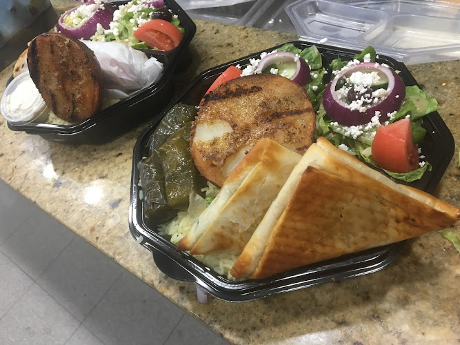 Lees Greek & Pizza