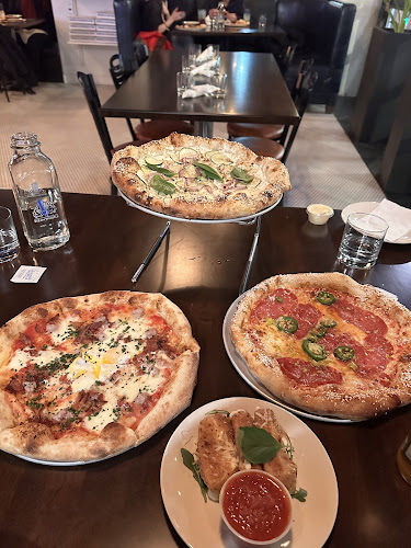 Lil Z’s Pizza