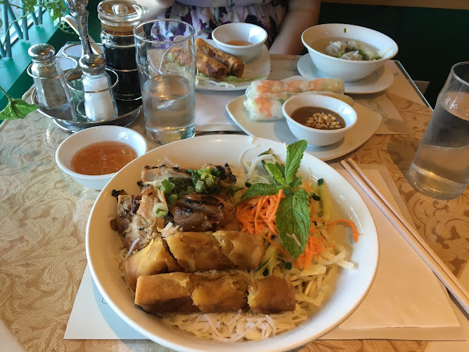 Phu-Yen Restaurant