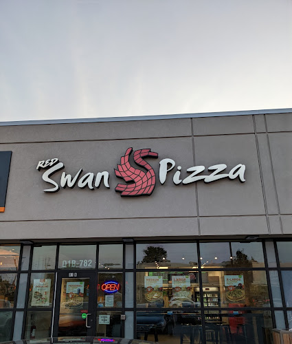 Red Swan Pizza – Kanata South