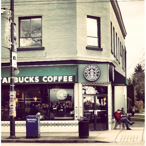 Starbucks – Cardinal Creek