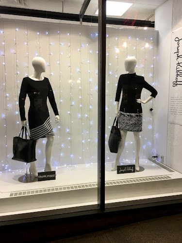 À 2 prêt-à-porter