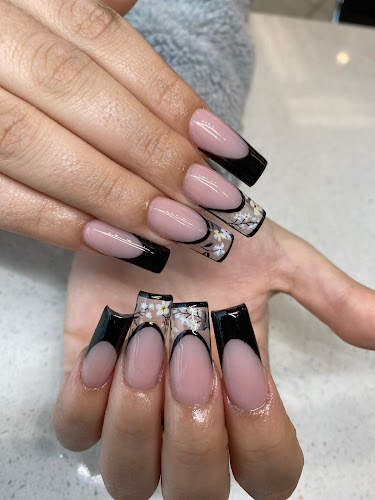 Amore Nails and Spa
