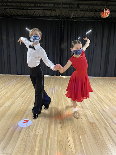 Art Motion Dance Studio