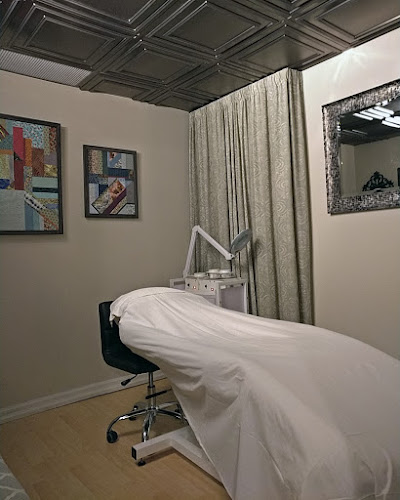 B.Natural Esthetics