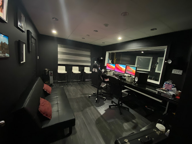 B.O.D.B STUDIO