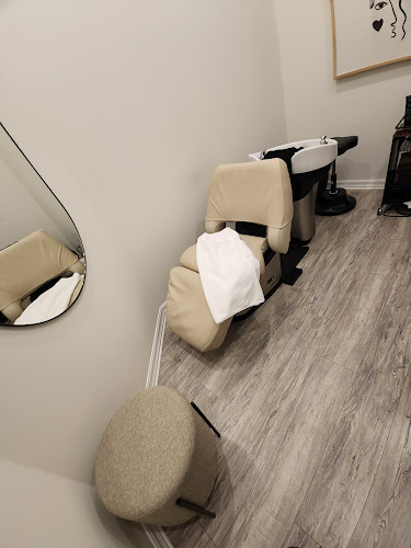 Capital Hair Loss & Head Spa