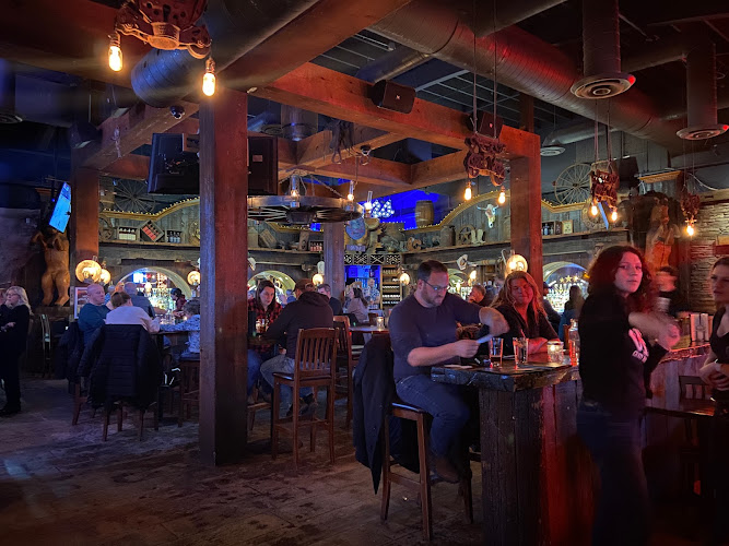 Crazy Horse Stonegrill Steakhouse & Saloon