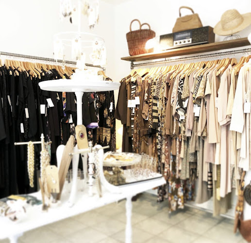 Darling Vintage