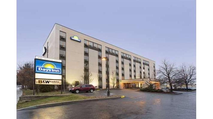 Days Inn by Wyndham Ottawa West
