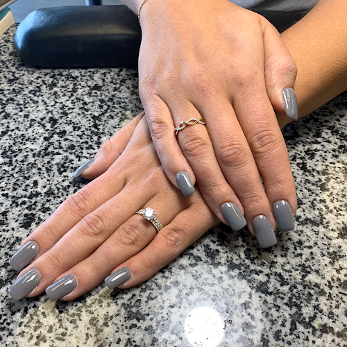 Elegant Nails and Spa