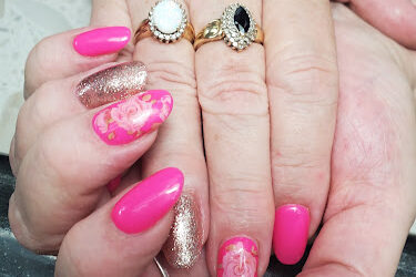 Fantastic Nails