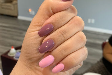 Hennessy Nails & Spa