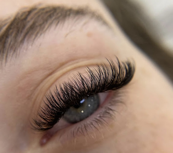 LH Beauty Salon & Academy