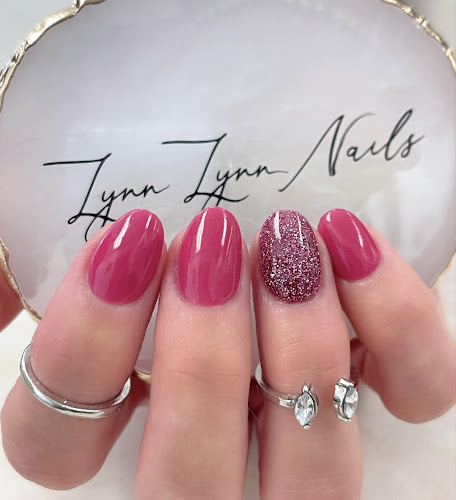 LYNNLYNN NAILS