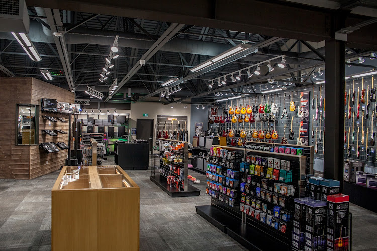 Long & McQuade Musical Instruments