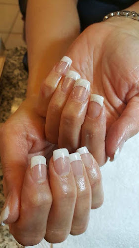 Lux Beauty Lounge