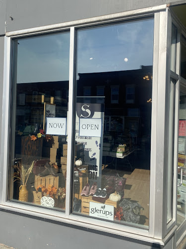 Scott’s Shoe Store