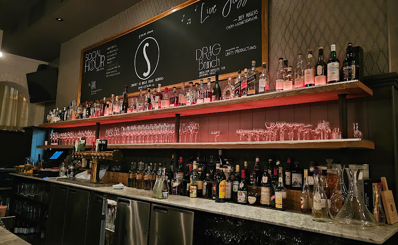 Social Restaurant + Lounge