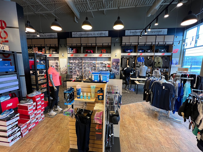 Sports 4 College Square