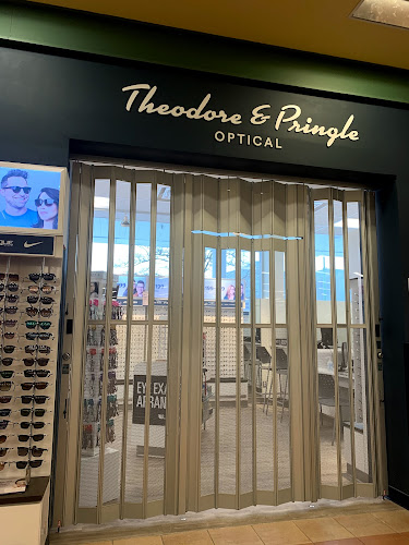 Theodore & Pringle Optical in Loblaws