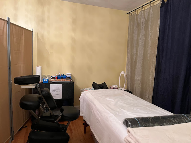 Zen Clinic- Acupuncture and Massage-close to Civic Hospital, 80$/hr, accept insurance with direct billing