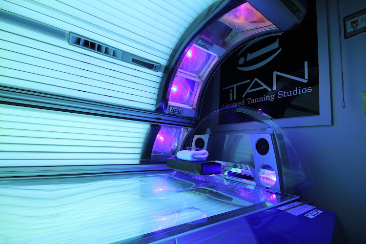 iTAN Advanced Tanning Studios